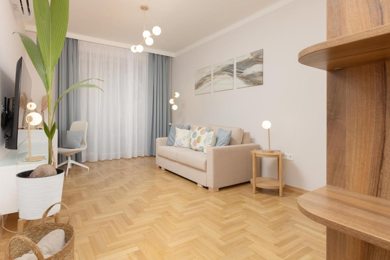 Bright Apartment Kasprzaka Warsaw Wola Near Metro Station By Noclegi Renters المظهر الخارجي الصورة